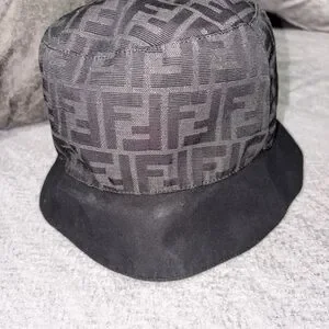 Fendi Black and Yellow Luxury Bucket Hat (Reversible) (Size L) (Unisex) ✨FENDI✨ ▫️Brown FF Jacquard Bucket Hat ▫️Iconic FF  main image 3